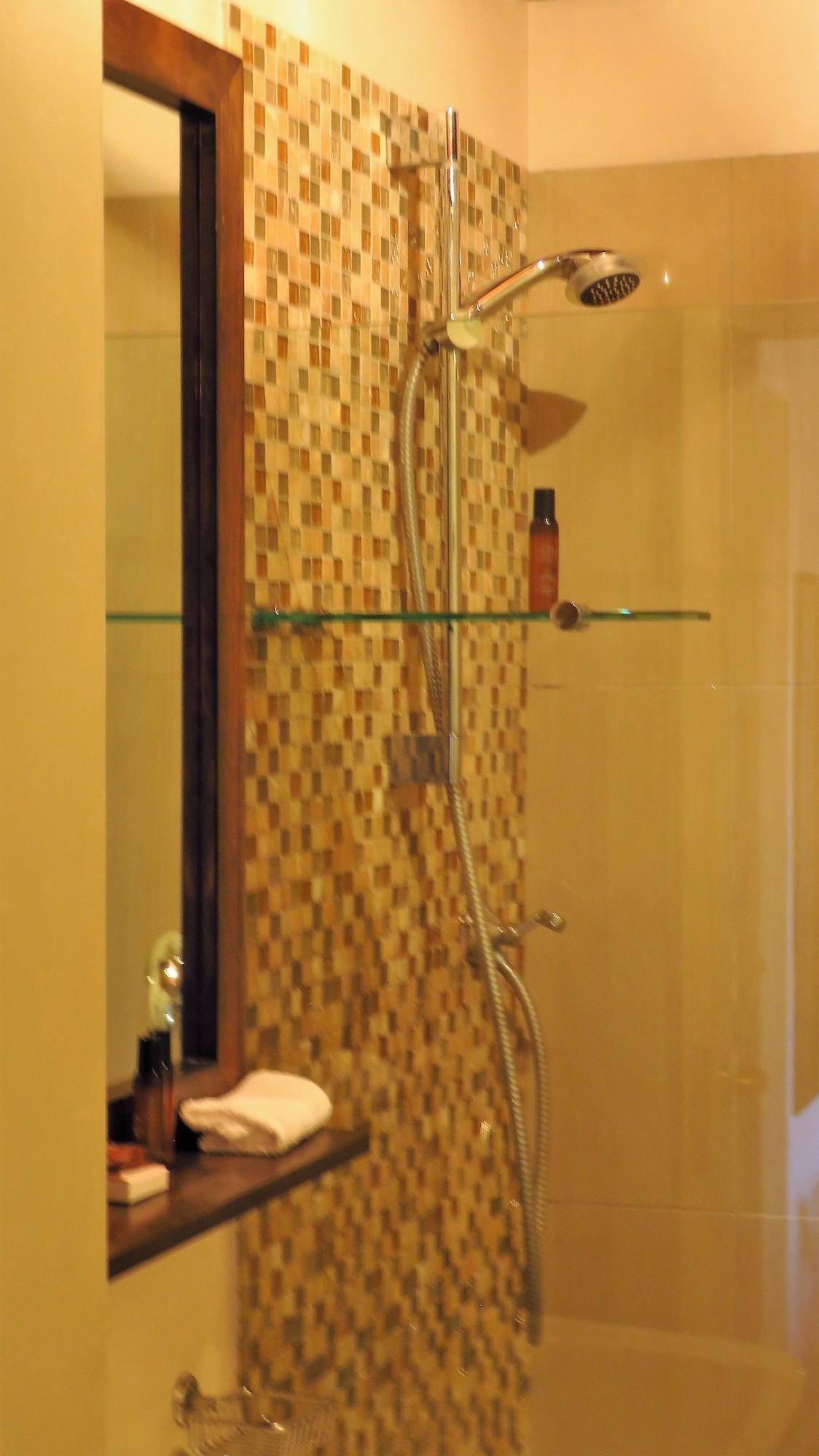 ג'ורג' Oakhurst Hotel מראה חיצוני תמונה
