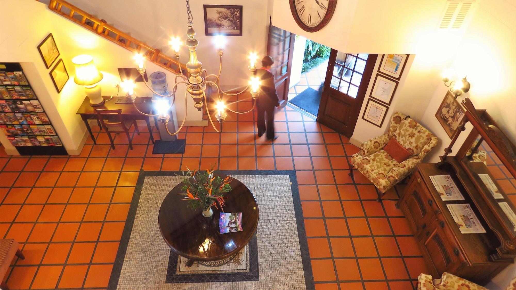 ג'ורג' Oakhurst Hotel מראה חיצוני תמונה
