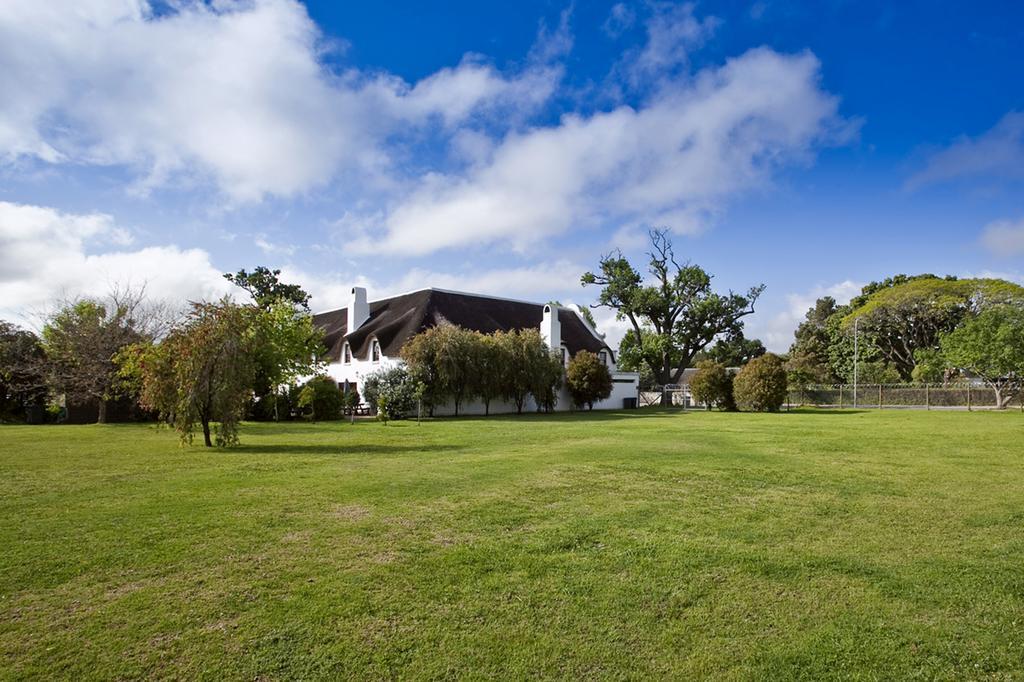 ג'ורג' Oakhurst Hotel מראה חיצוני תמונה