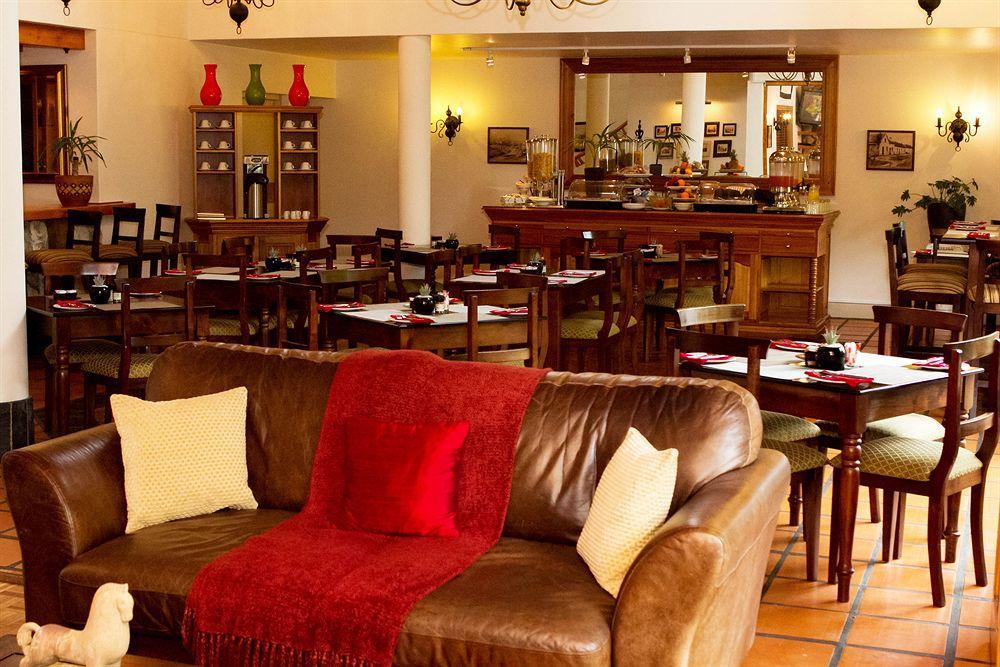 ג'ורג' Oakhurst Hotel מראה חיצוני תמונה
