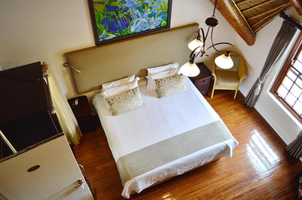 ג'ורג' Oakhurst Hotel מראה חיצוני תמונה