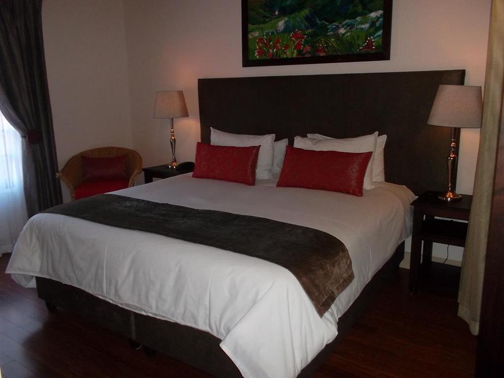 ג'ורג' Oakhurst Hotel חדר תמונה